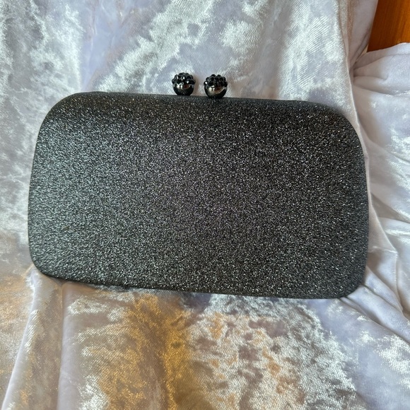 Gunmetal Clutch, with Shoulder Chain, fits IPhone - Picture 7 of 7